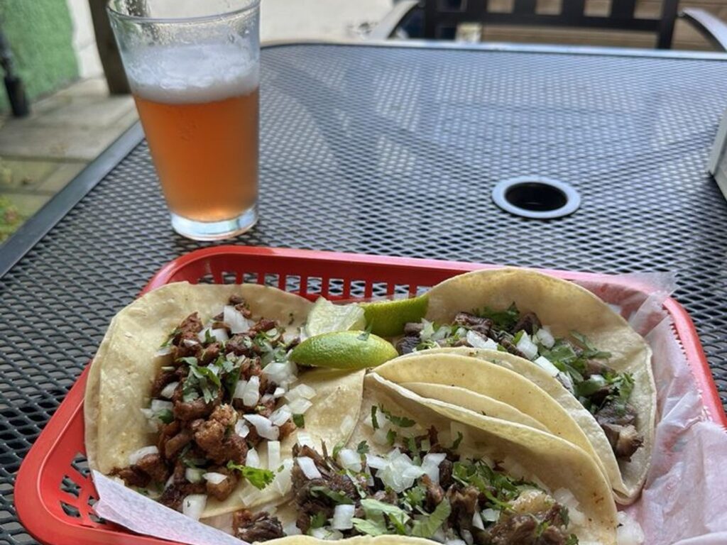 Costeñito Taquería