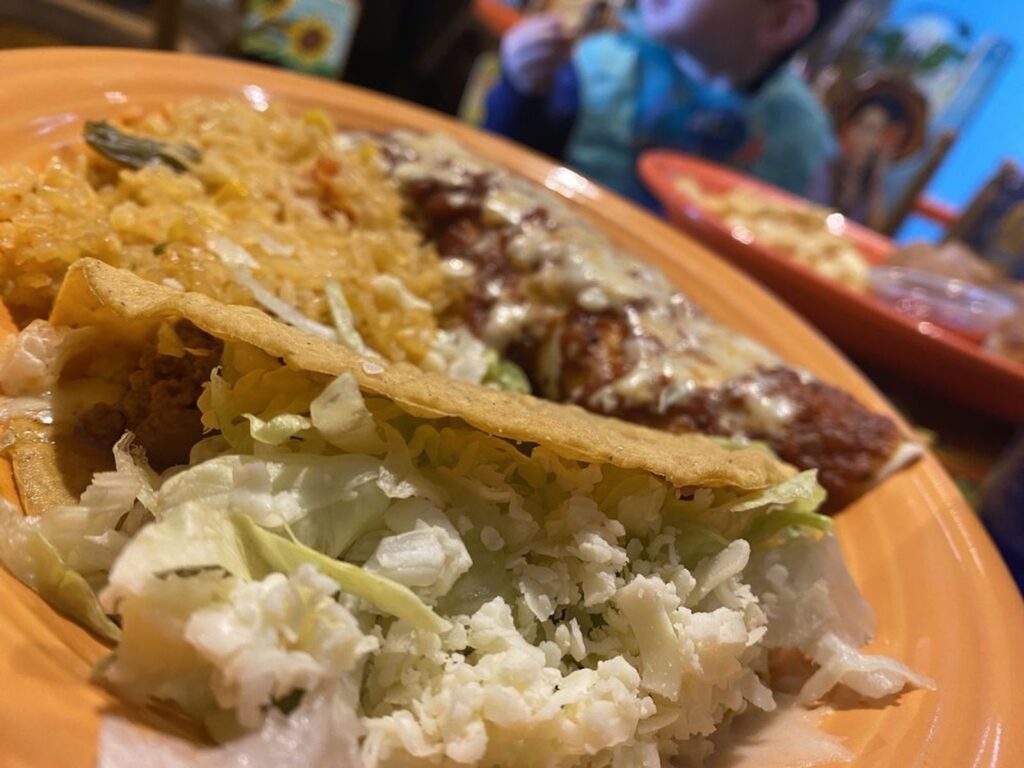 El Mexican Restaurant