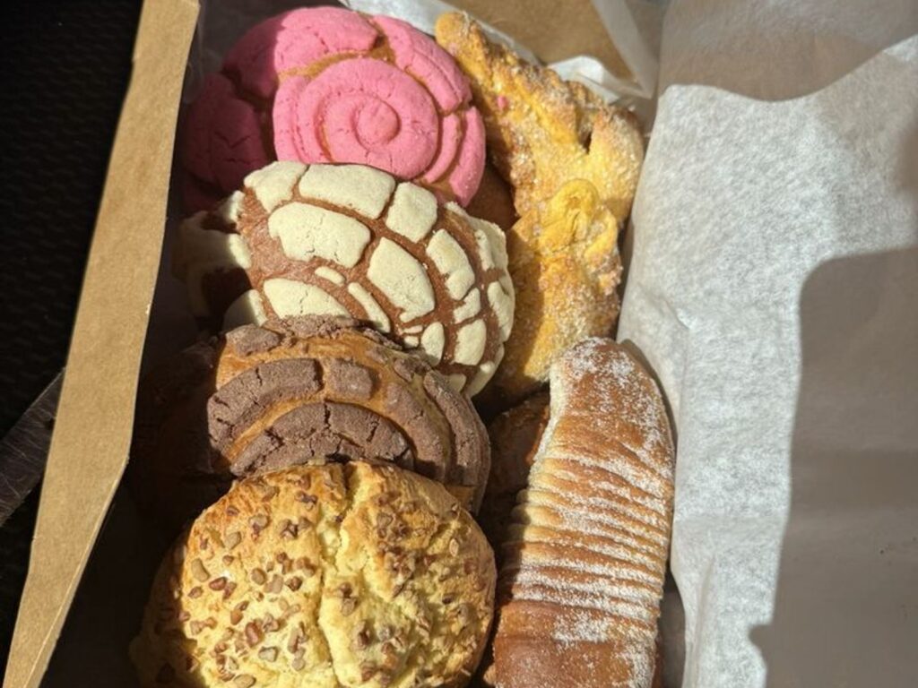 Estrella Bakery