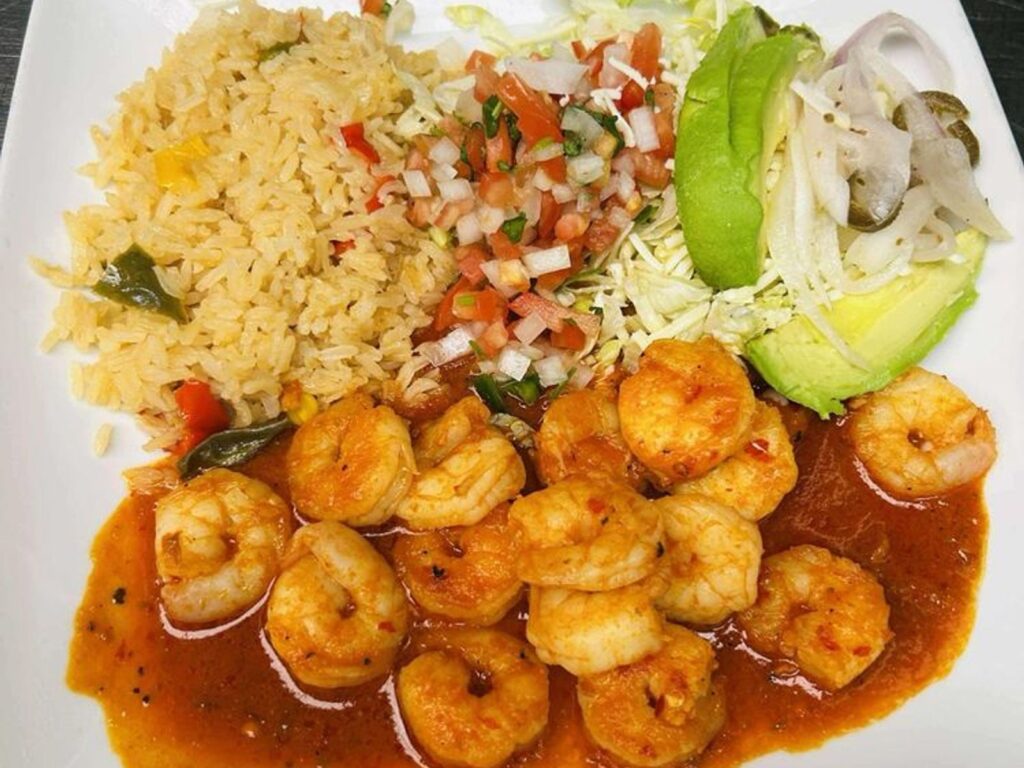 Reyes Restaurant Bar & Breakfast