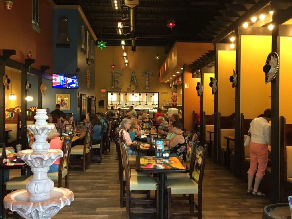 La Plaza Fiesta Mexican Restaurant & Bar